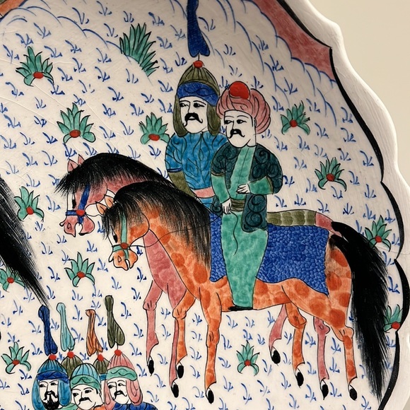 Vintage Hand Painted Wall Plate, Hand Made in Turkey - Picture 2 of 6